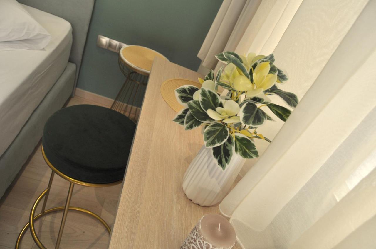Μελανθια M2 Apartment Preveza Luaran gambar