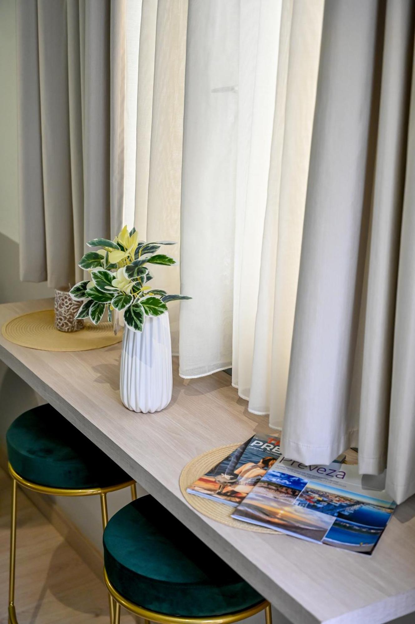Μελανθια M2 Apartment Preveza Luaran gambar